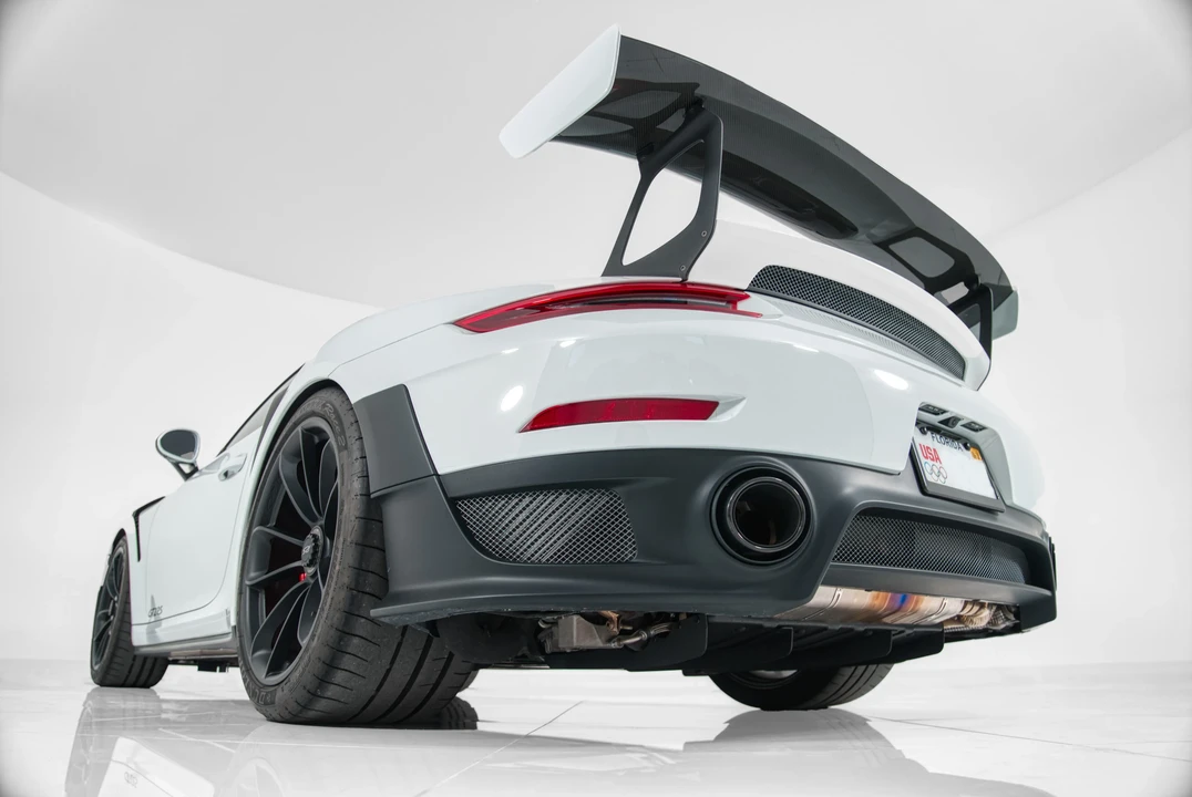 2018 Porsche 991 GT2 RS - Image 9 of 31
