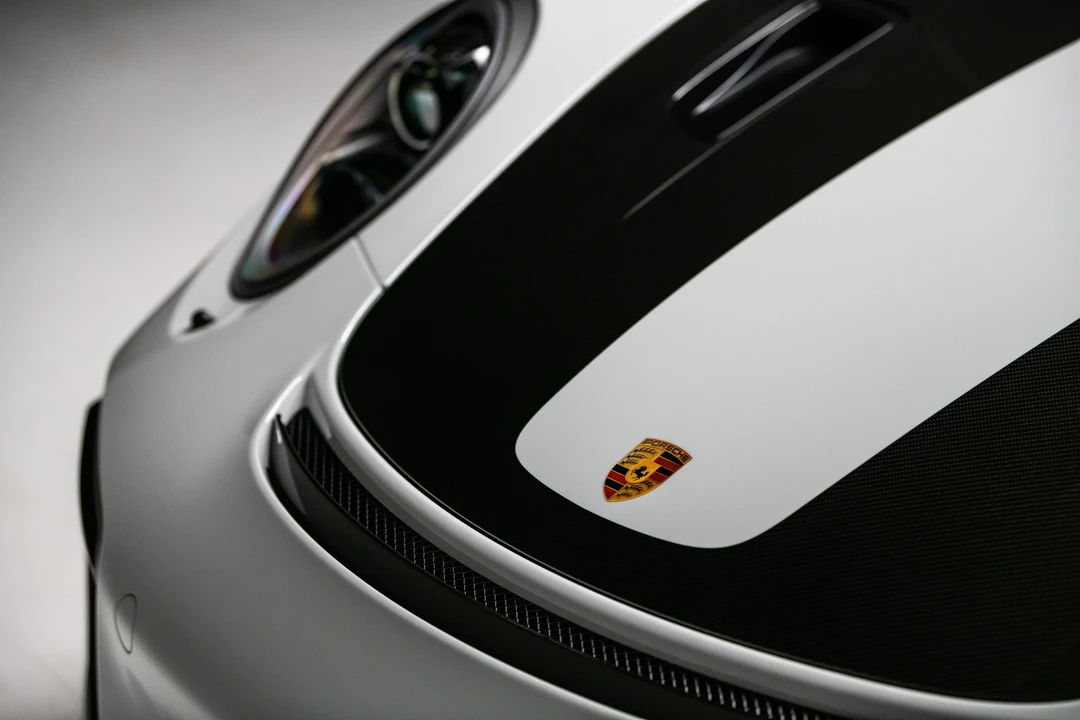 2018 Porsche 991 GT2 RS - Image 19 of 31