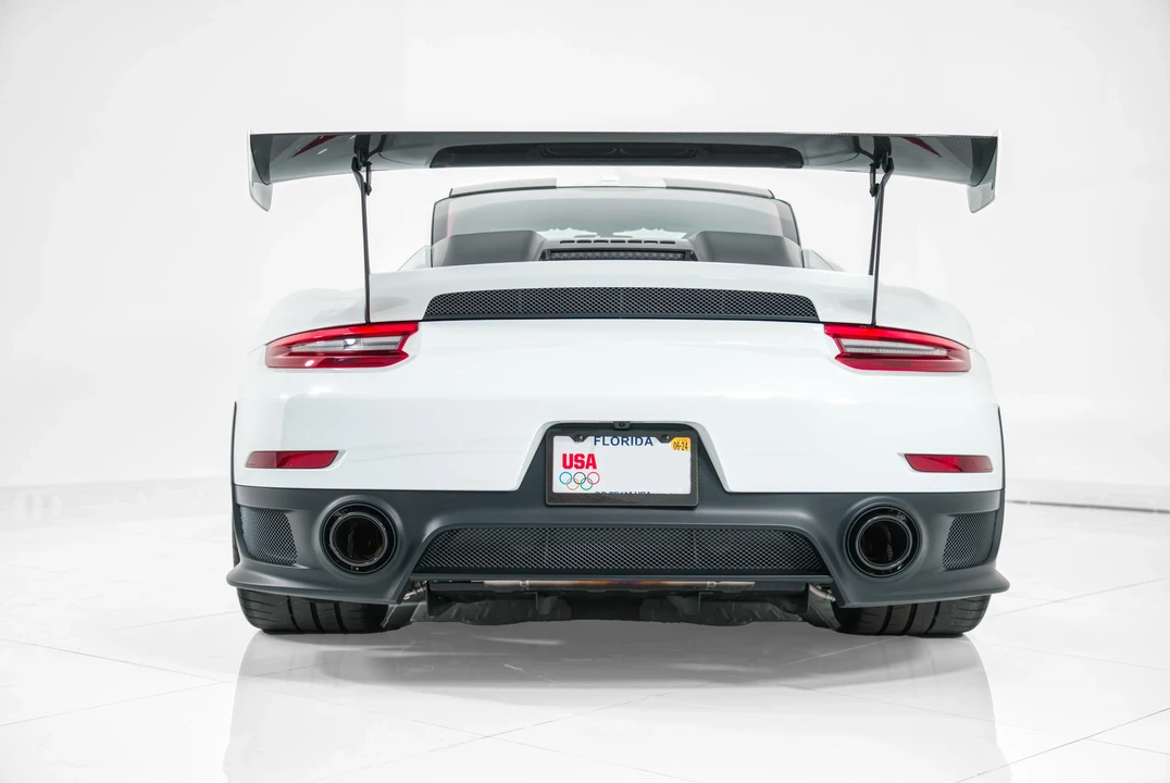 2018 Porsche 991 GT2 RS - Image 10 of 31
