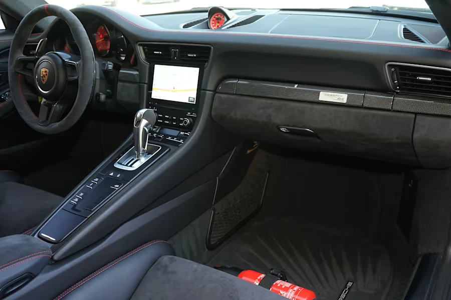 2018 Porsche 991 GT2 RS - Image 18 of 31