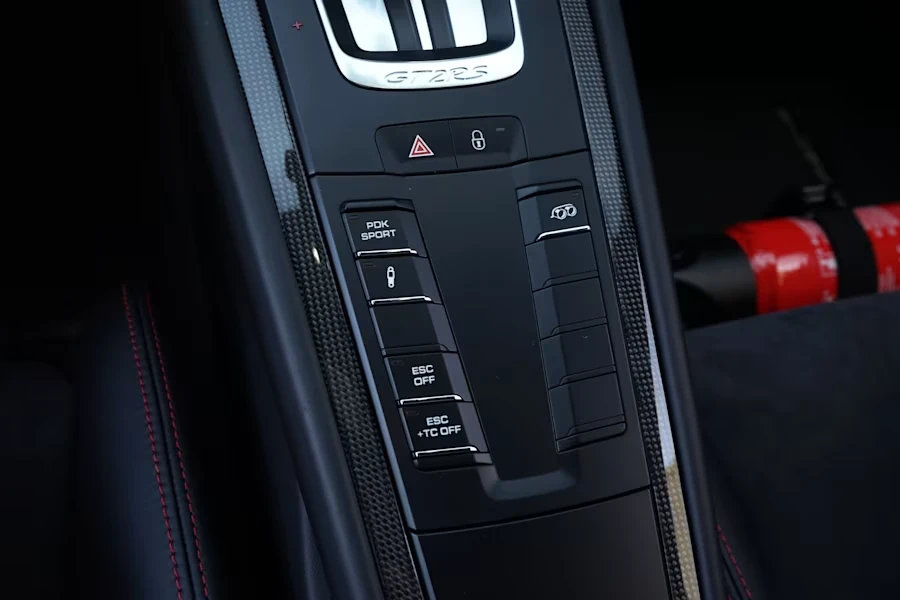 2018 Porsche 991 GT2 RS - Image 30 of 31