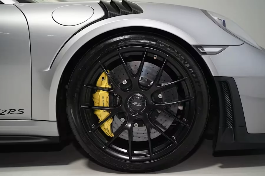 2018 Porsche 991 GT2 RS - Image 17 of 31