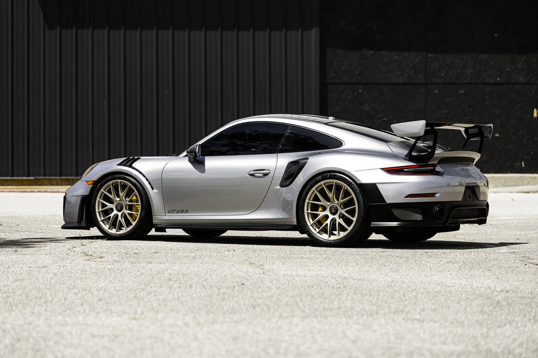 2018 Porsche 991 GT2 RS - Image 9 of 31