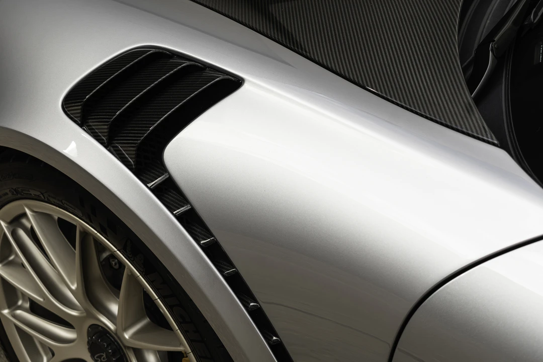 2018 Porsche 991 GT2 RS - Image 16 of 31