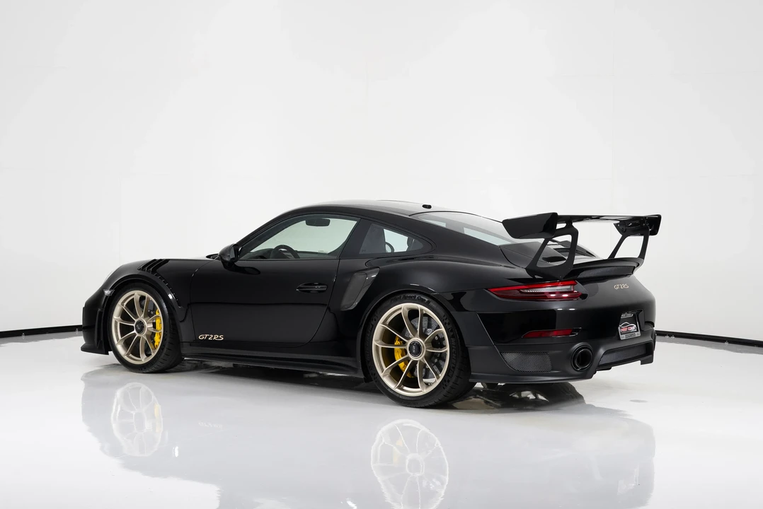 2018 Porsche 991 GT2 RS - Image 8 of 31