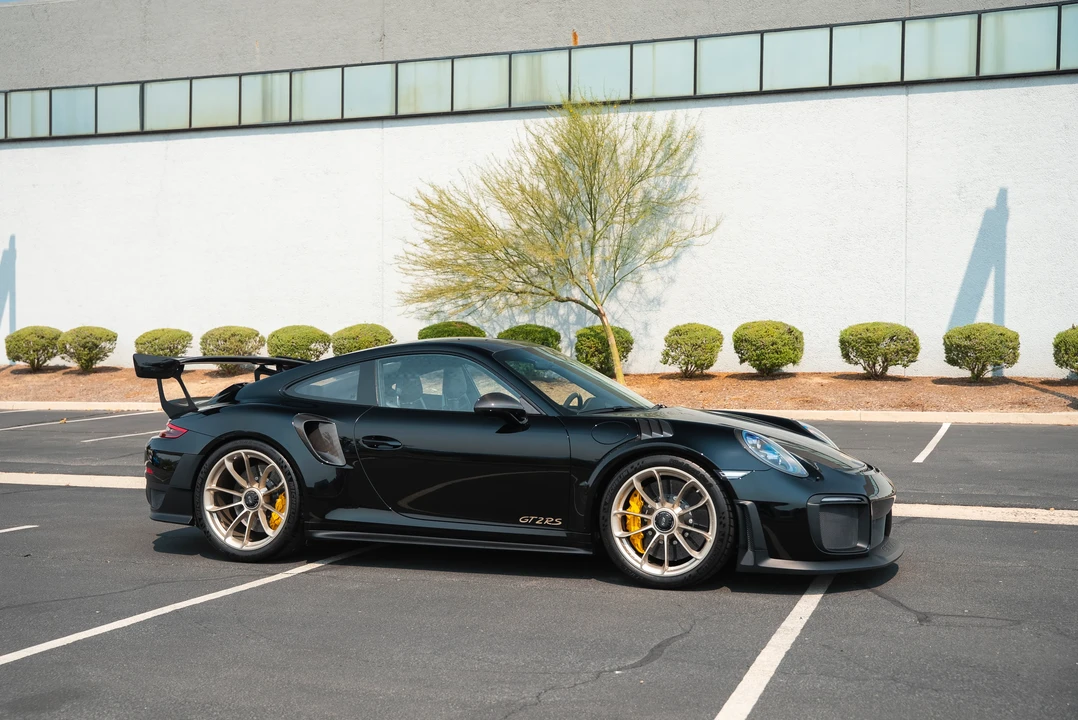 2018 Porsche 991 GT2 RS - Image 16 of 31
