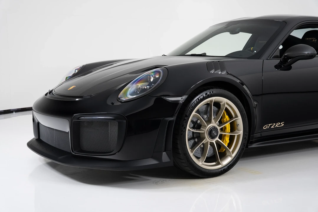 2018 Porsche 991 GT2 RS - Image 17 of 31
