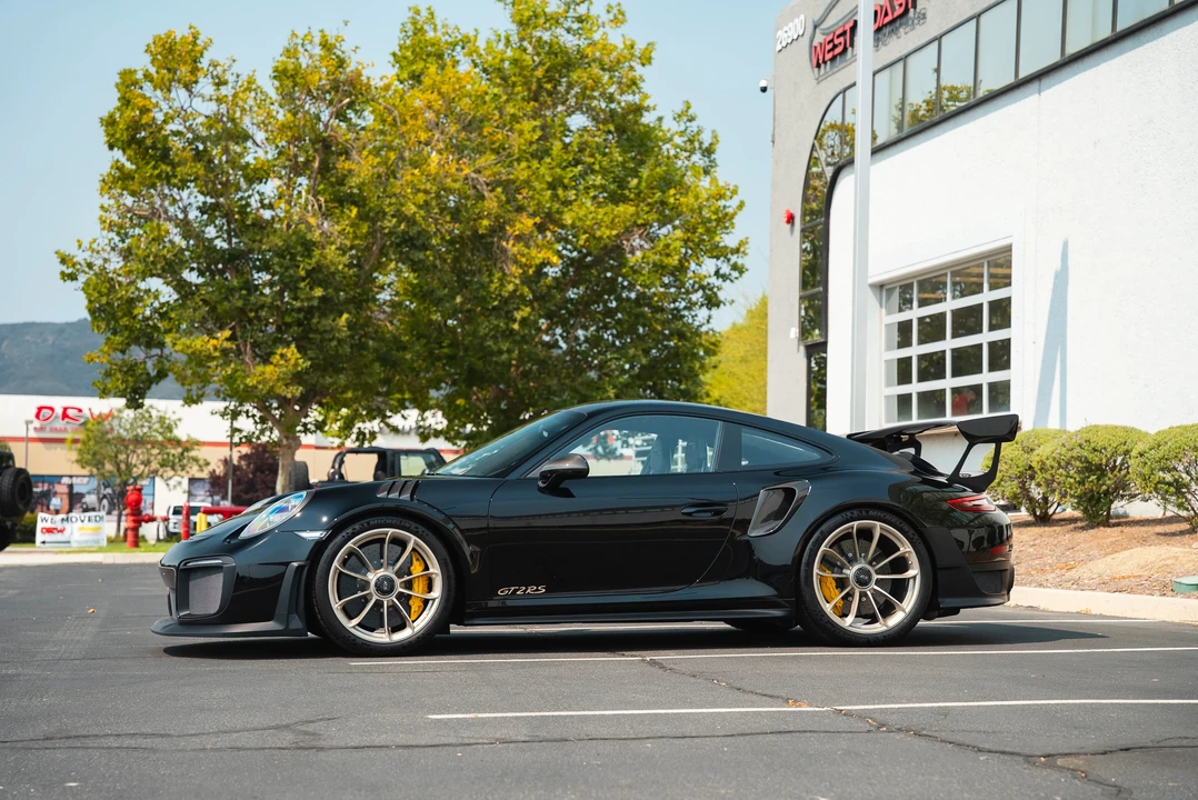 2018 Porsche 991 GT2 RS - Image 14 of 31