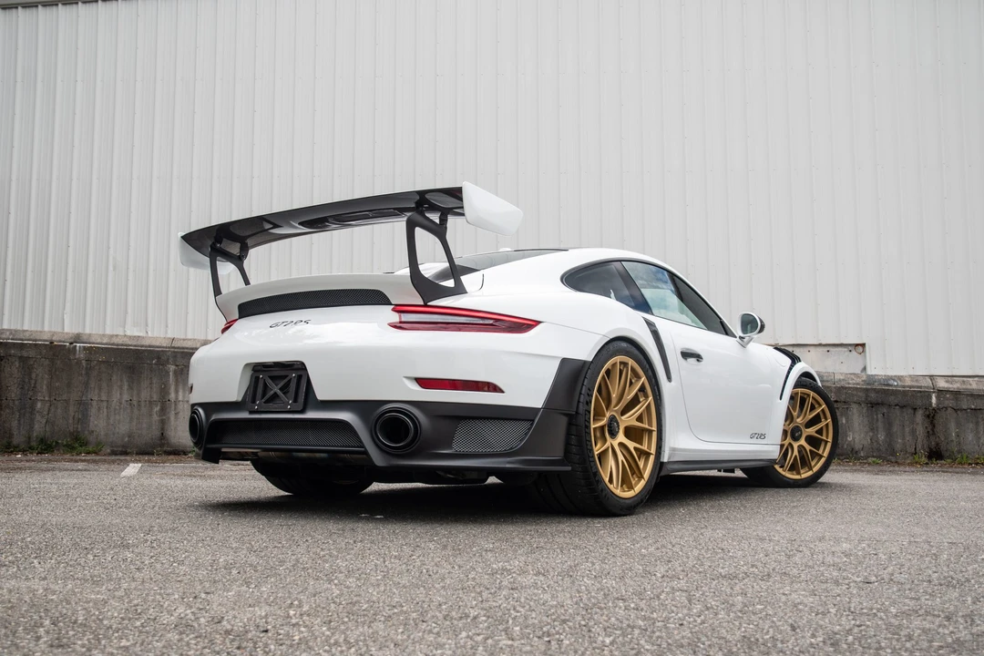 2018 Porsche 991 GT2 RS - Image 22 of 31