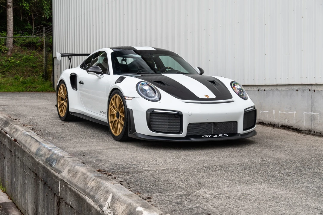 2018 Porsche 991 GT2 RS - Image 12 of 31