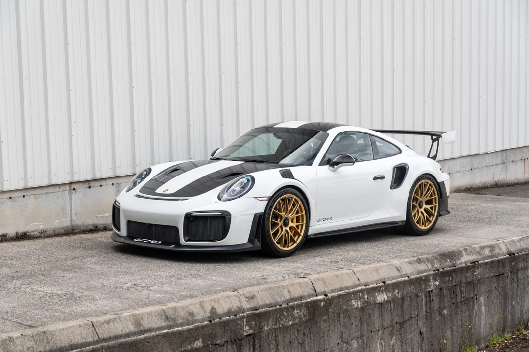 2018 Porsche 991 GT2 RS - Image 4 of 31