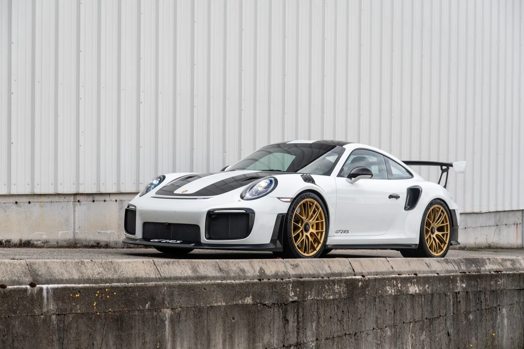 2018 Porsche 991 GT2 RS - Image 5 of 31