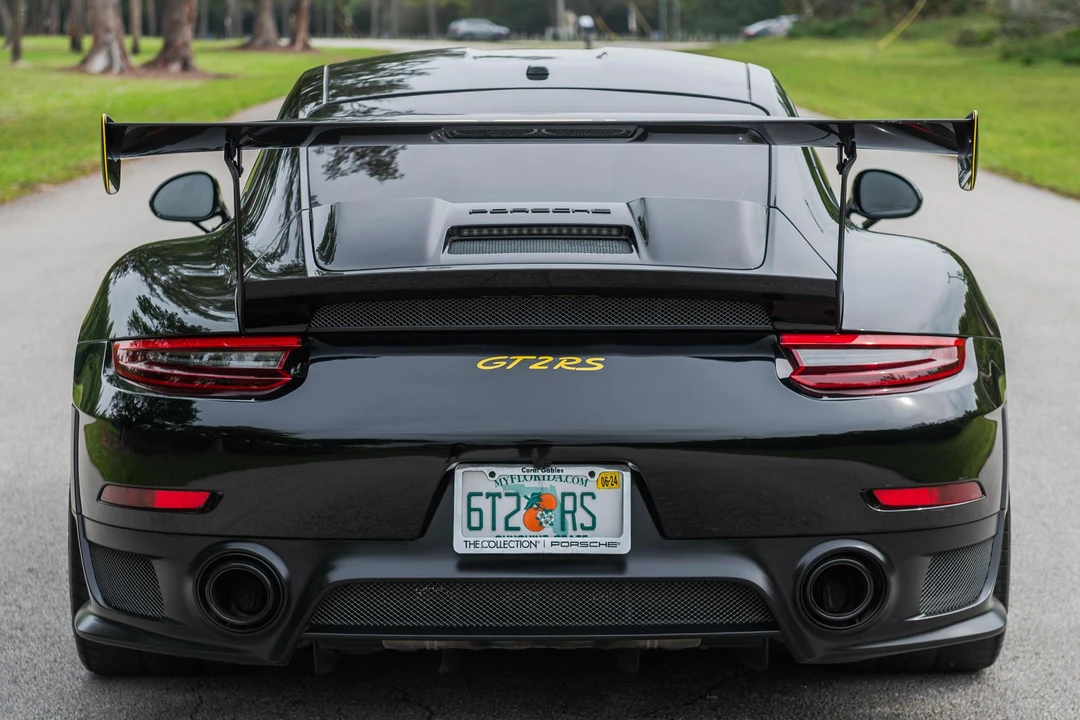 2018 Porsche 991 GT2 RS - Image 5 of 31