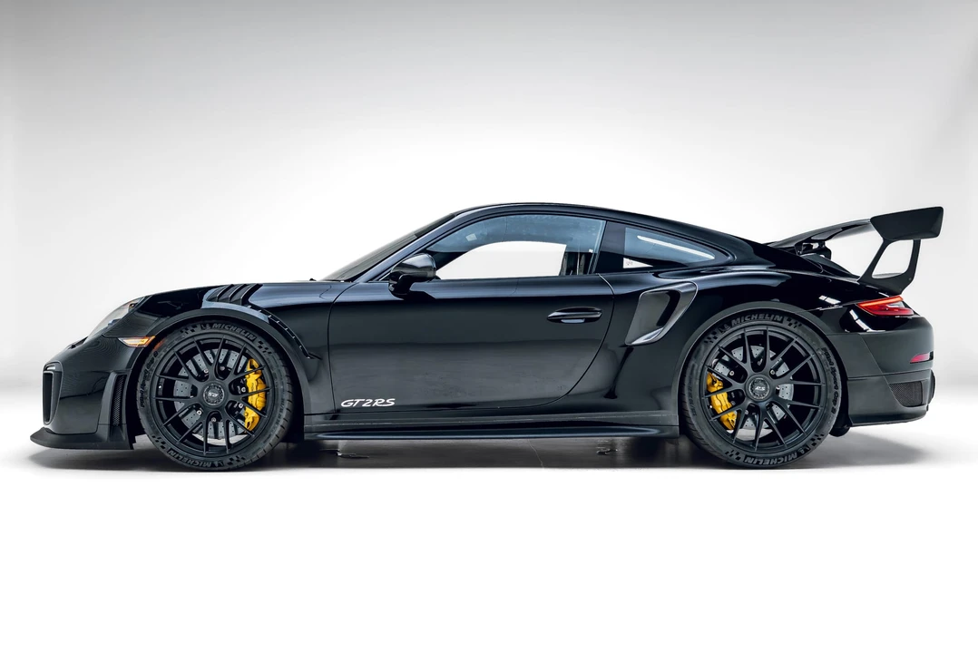 2018 Porsche 991 GT2 RS - Image 4 of 31