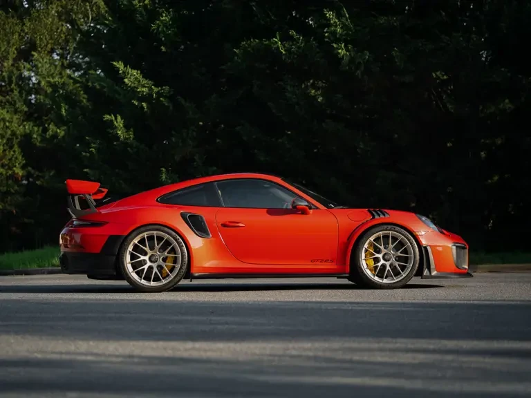 2018 Porsche 991 GT2 RS - Image 6 of 31