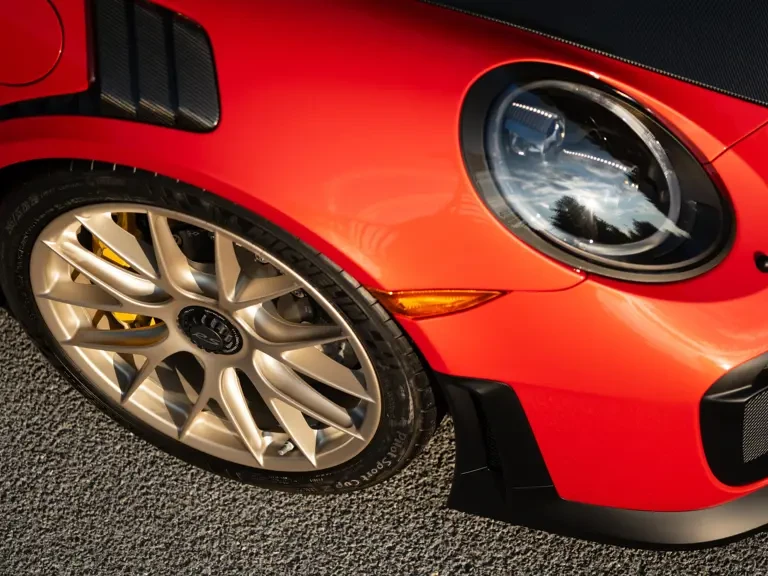2018 Porsche 991 GT2 RS - Image 12 of 31