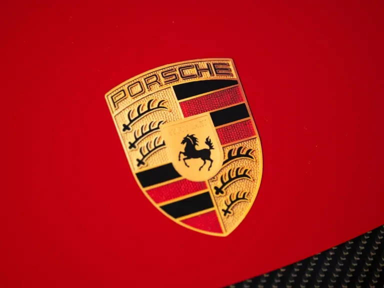 2018 Porsche 991 GT2 RS - Image 17 of 31