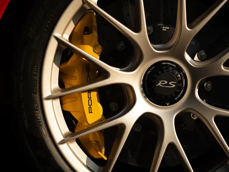 2018 Porsche 991 GT2 RS - Image 27 of 31