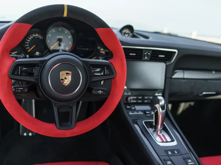 2018 Porsche 991 GT2 RS - Image 15 of 31