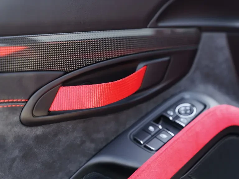 2018 Porsche 991 GT2 RS - Image 19 of 31