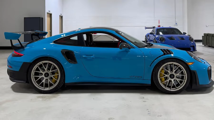 2018 Porsche 991 GT2 RS - Image 2 of 11