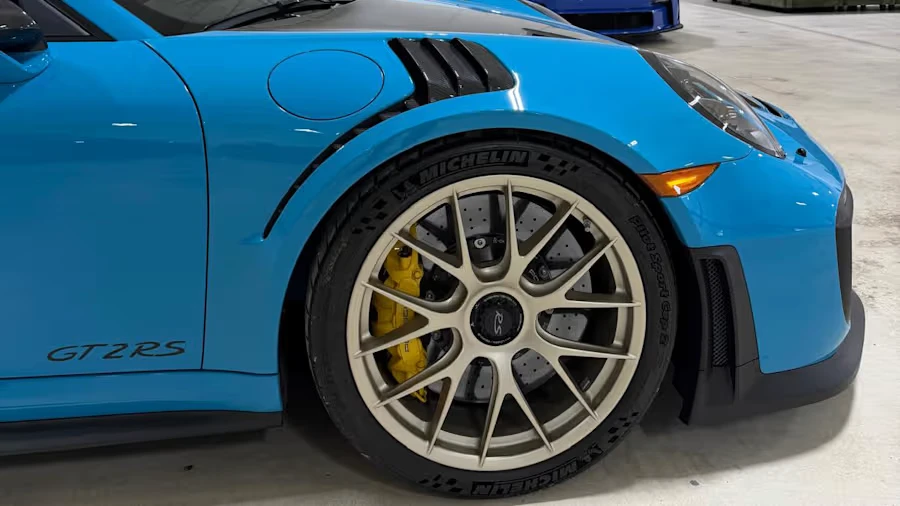 2018 Porsche 991 GT2 RS - Image 7 of 11