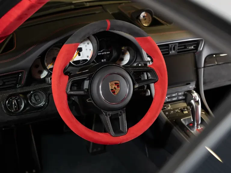 2018 Porsche 991 GT2 RS - Image 5 of 31