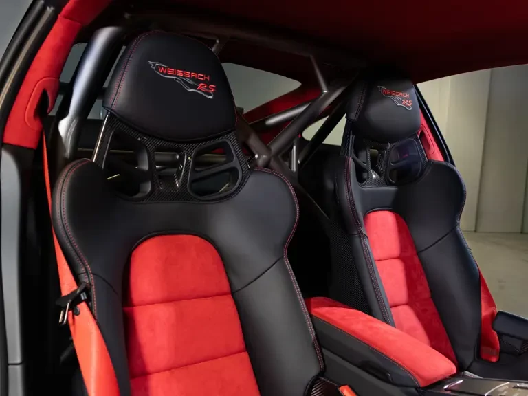 2018 Porsche 991 GT2 RS - Image 16 of 31