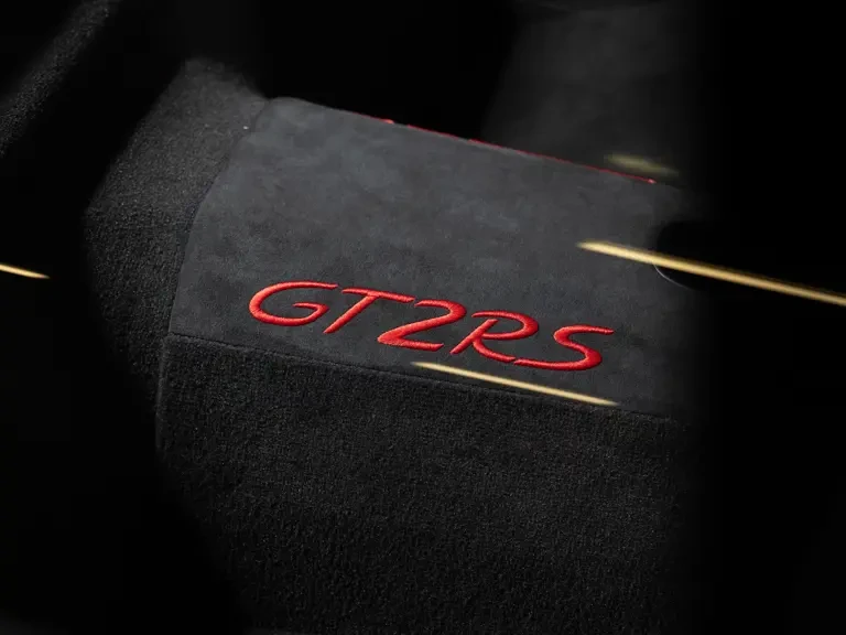 2018 Porsche 991 GT2 RS - Image 15 of 31