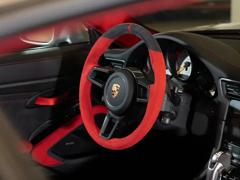 2018 Porsche 991 GT2 RS - Image 13 of 31