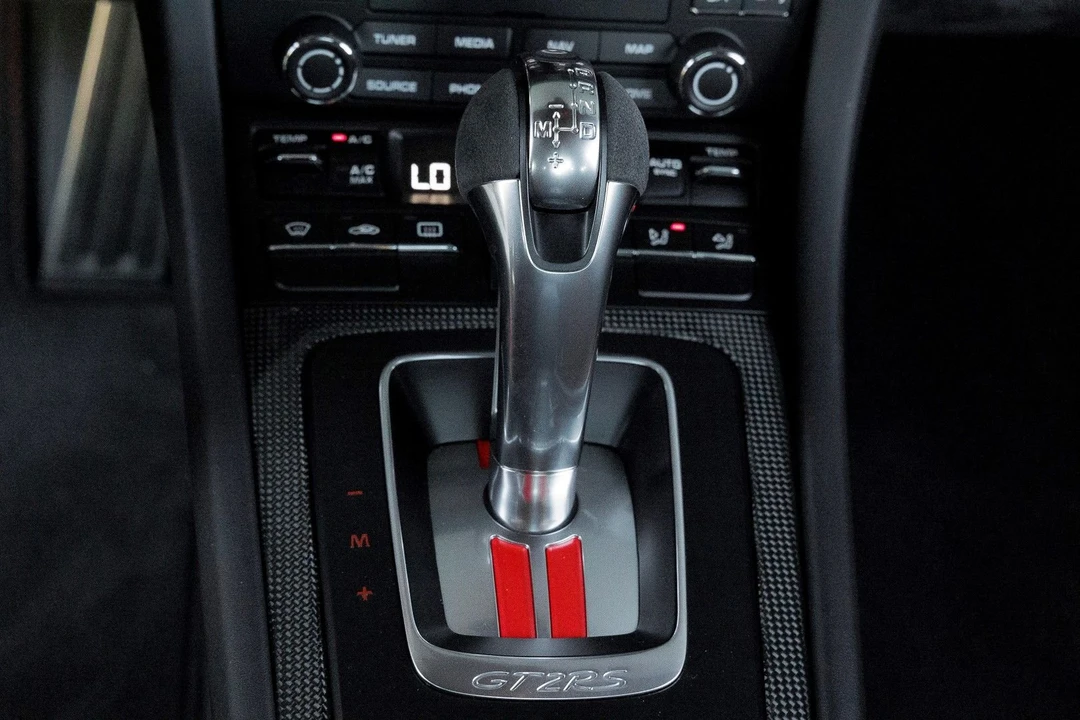 2018 Porsche 991 GT2 RS - Image 11 of 16