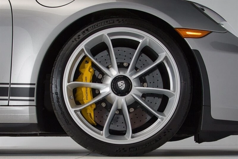 2018 Porsche 991 GT3 - Image 17 of 21