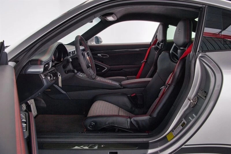 2018 Porsche 991 GT3 - Image 19 of 21