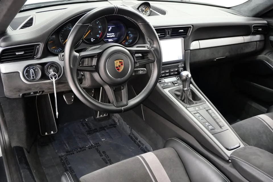 2018 Porsche 991 GT3 - Image 9 of 16