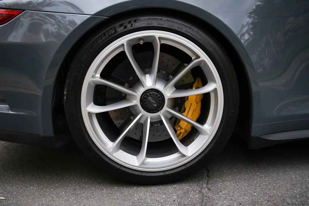 2018 Porsche 991 GT3 - Image 21 of 31