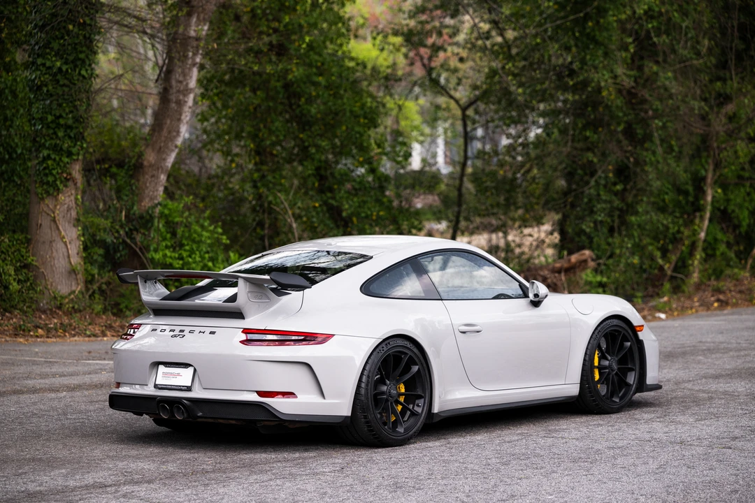 2018 Porsche 991 GT3 - Image 17 of 31