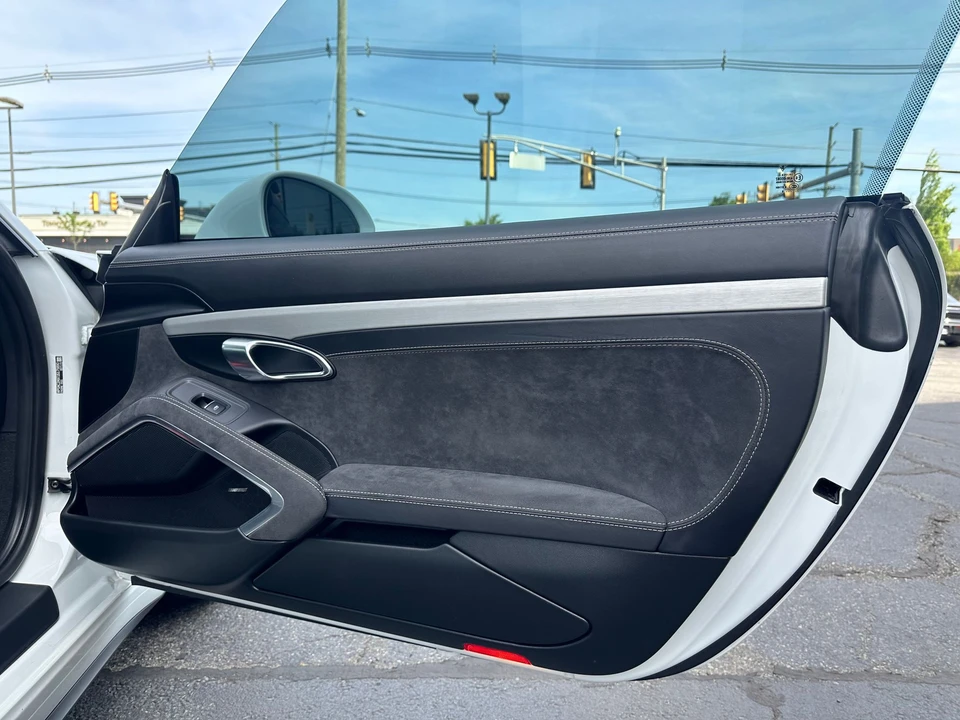 2018 Porsche 991 GT3 - Image 14 of 17