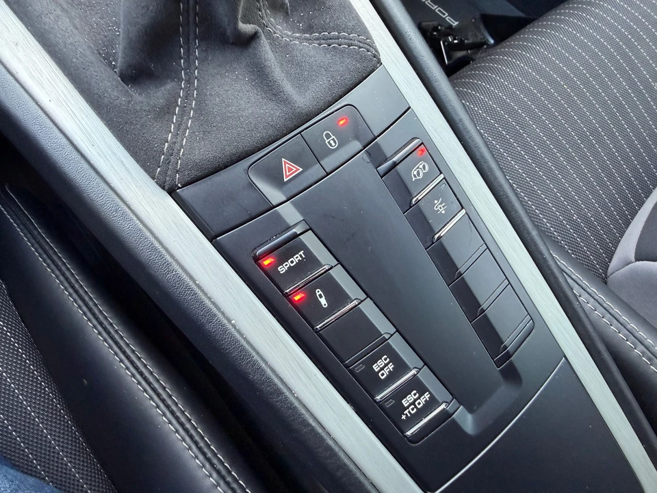 2018 Porsche 991 GT3 - Image 11 of 17