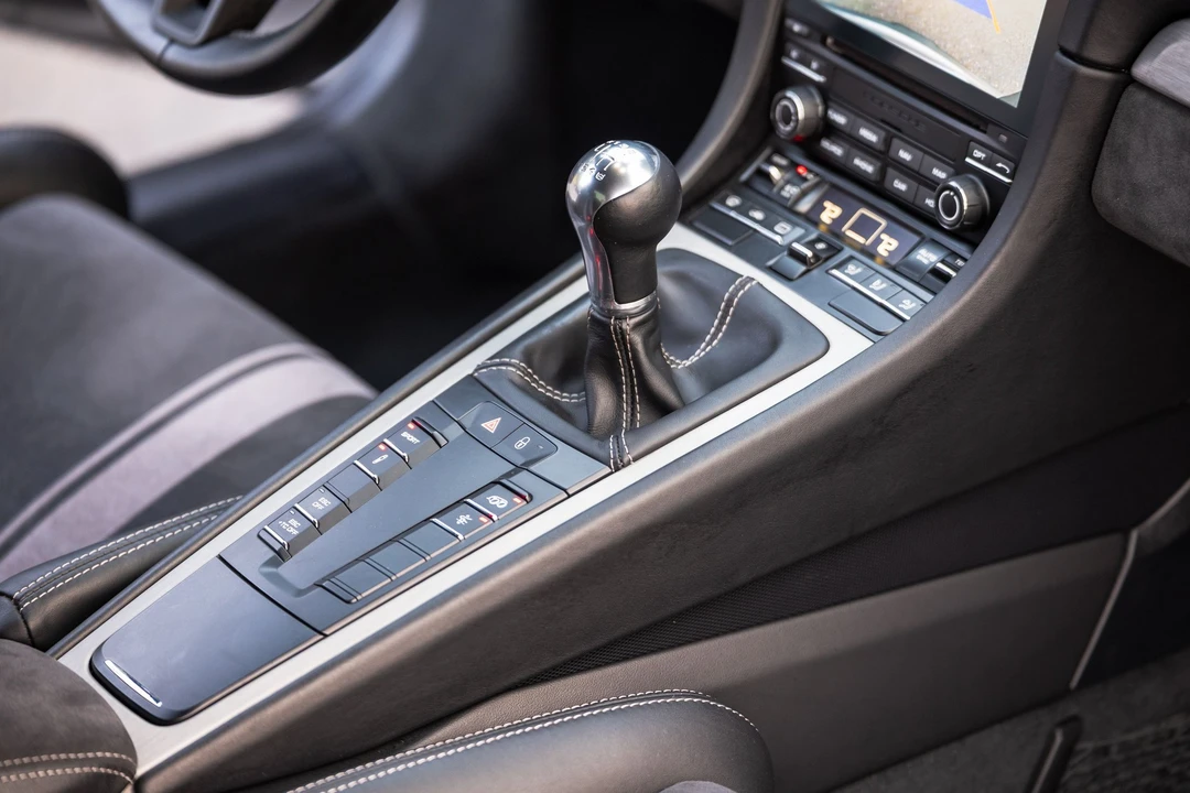 2018 Porsche 991 GT3 - Image 18 of 31