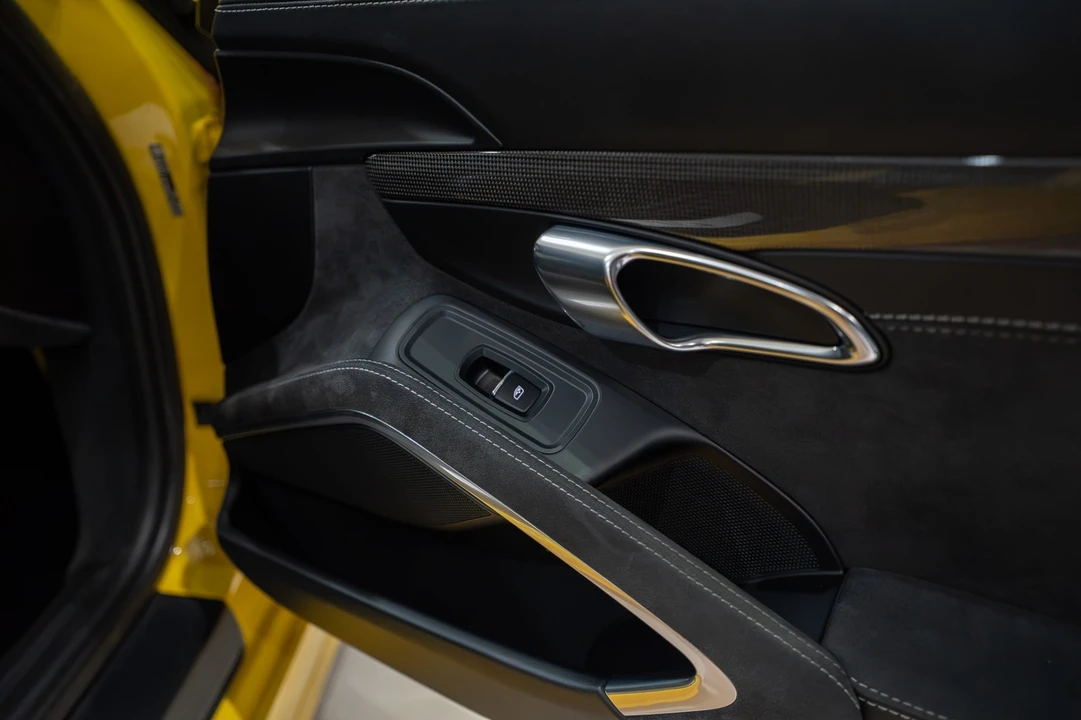 2018 Porsche 991 GT3 - Image 23 of 31