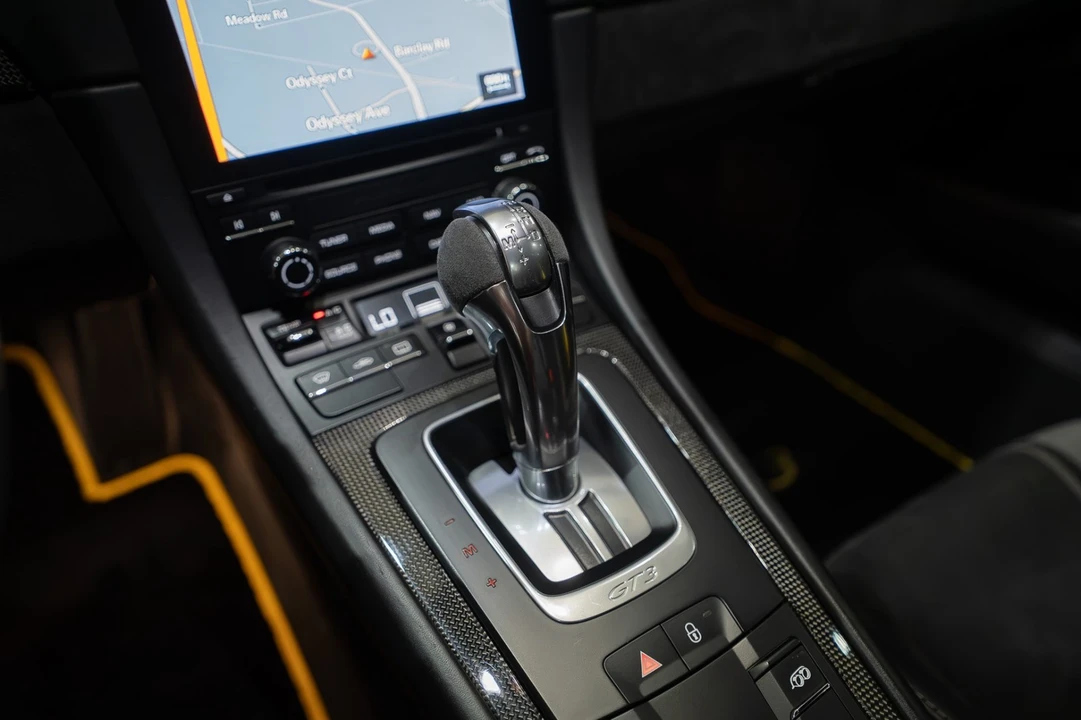 2018 Porsche 991 GT3 - Image 19 of 31