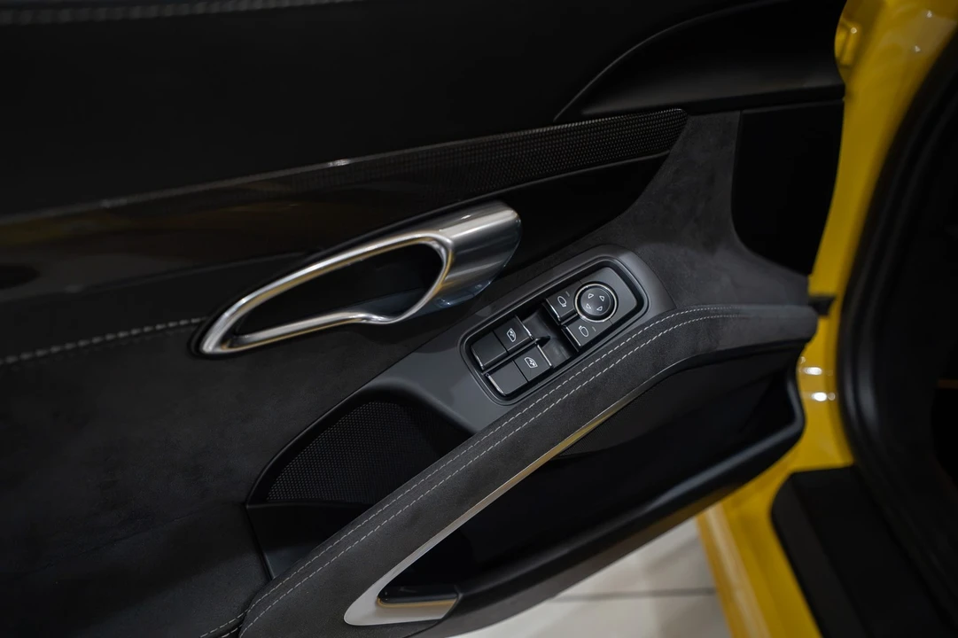 2018 Porsche 991 GT3 - Image 6 of 31