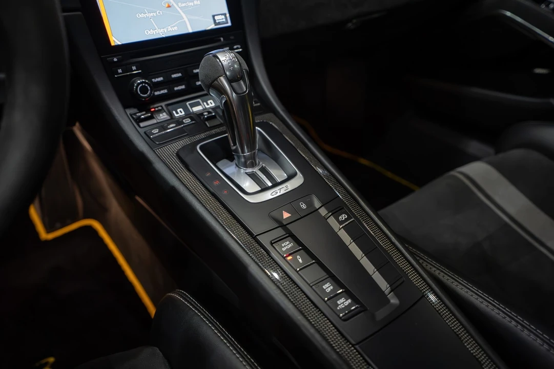 2018 Porsche 991 GT3 - Image 20 of 31