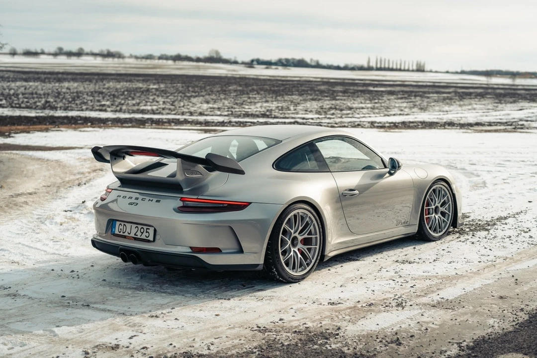 2018 Porsche 991 GT3 - Image 20 of 30