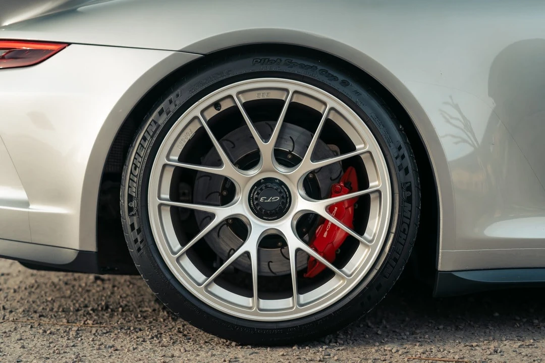 2018 Porsche 991 GT3 - Image 26 of 30