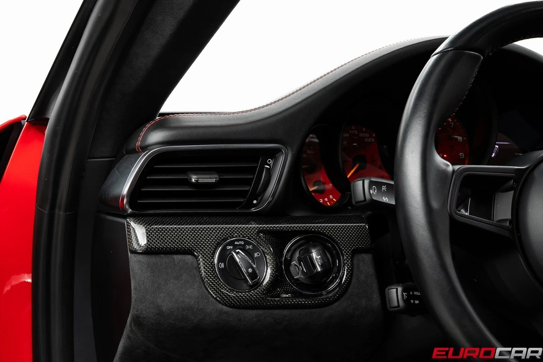 2018 Porsche 991 GT3 - Image 28 of 31