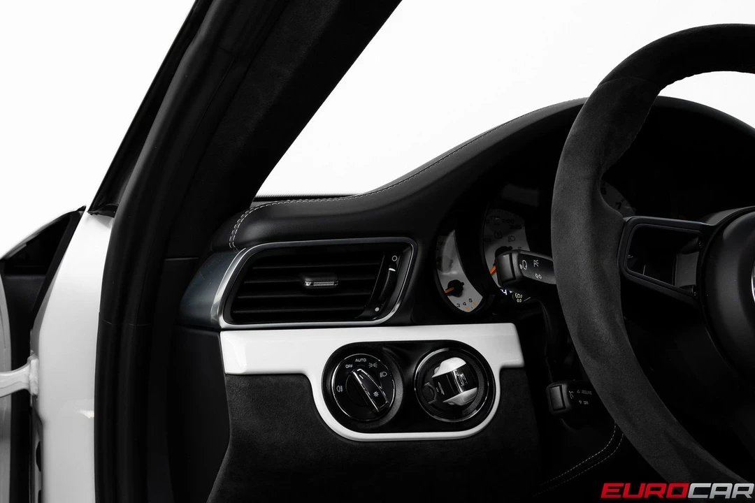 2018 Porsche 991 GT3 - Image 29 of 31