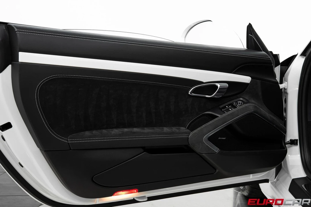2018 Porsche 991 GT3 - Image 25 of 31