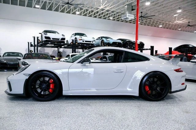 2018 Porsche - Image 2 of 12