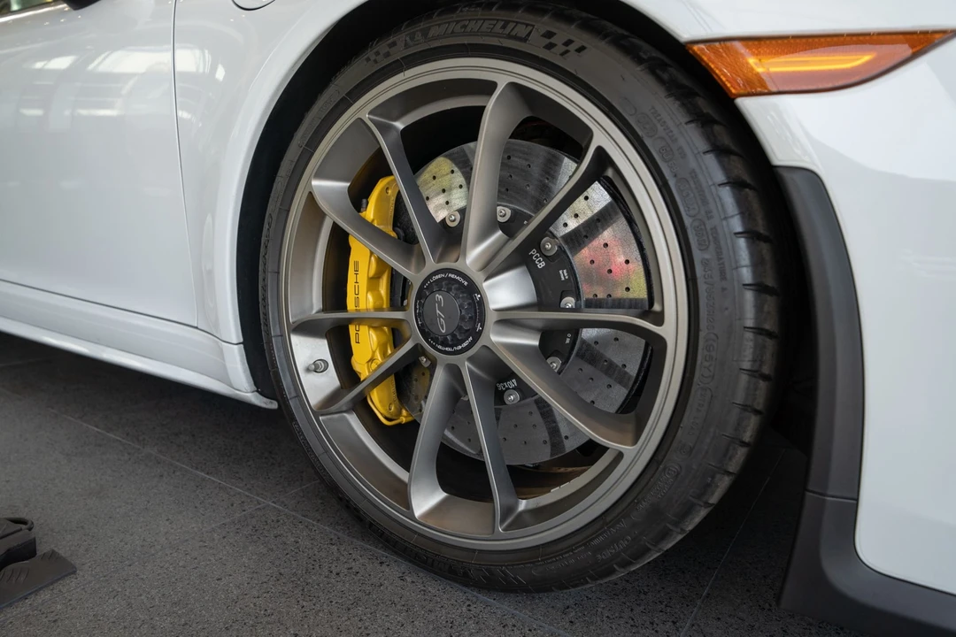 2018 Porsche 991 GT3 - Image 5 of 19